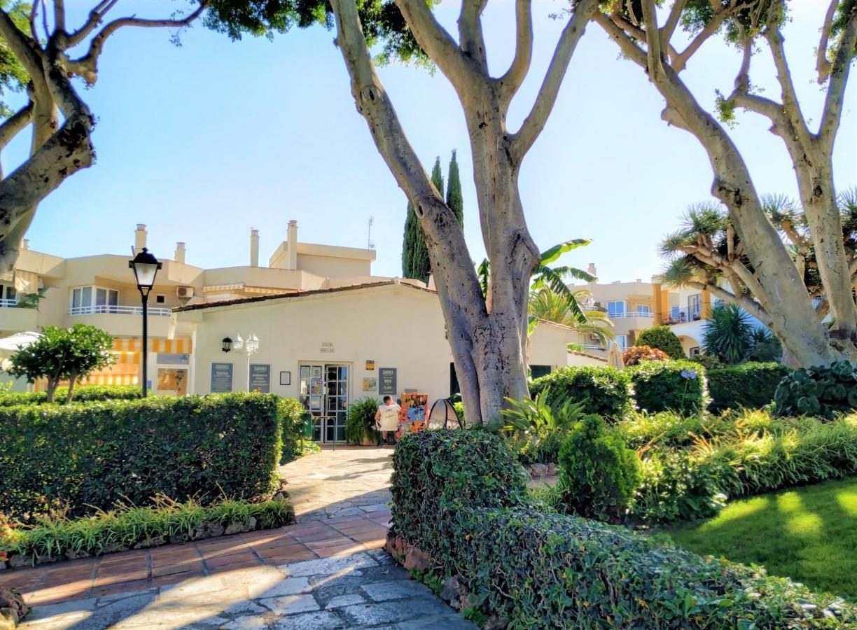 Dona Carlota Gardens, Sea Views, Pool, Restaurant Apartment *